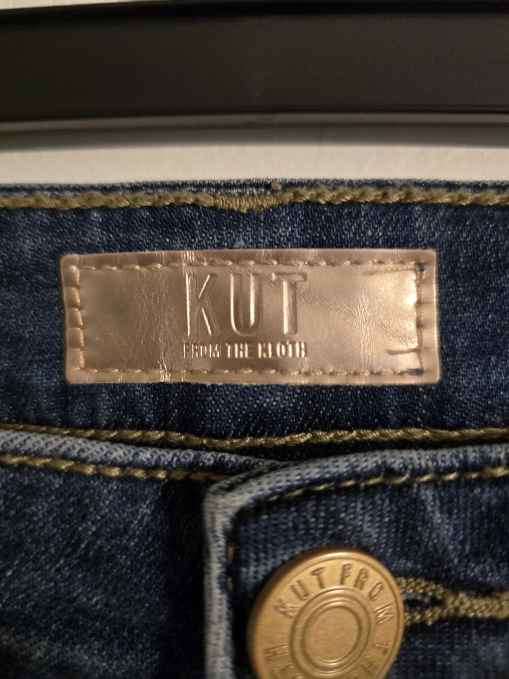 Kut from the Kloth Kelsey Fab Ab Ankle Flare Size 12 NWOT - Picture 4 of 9